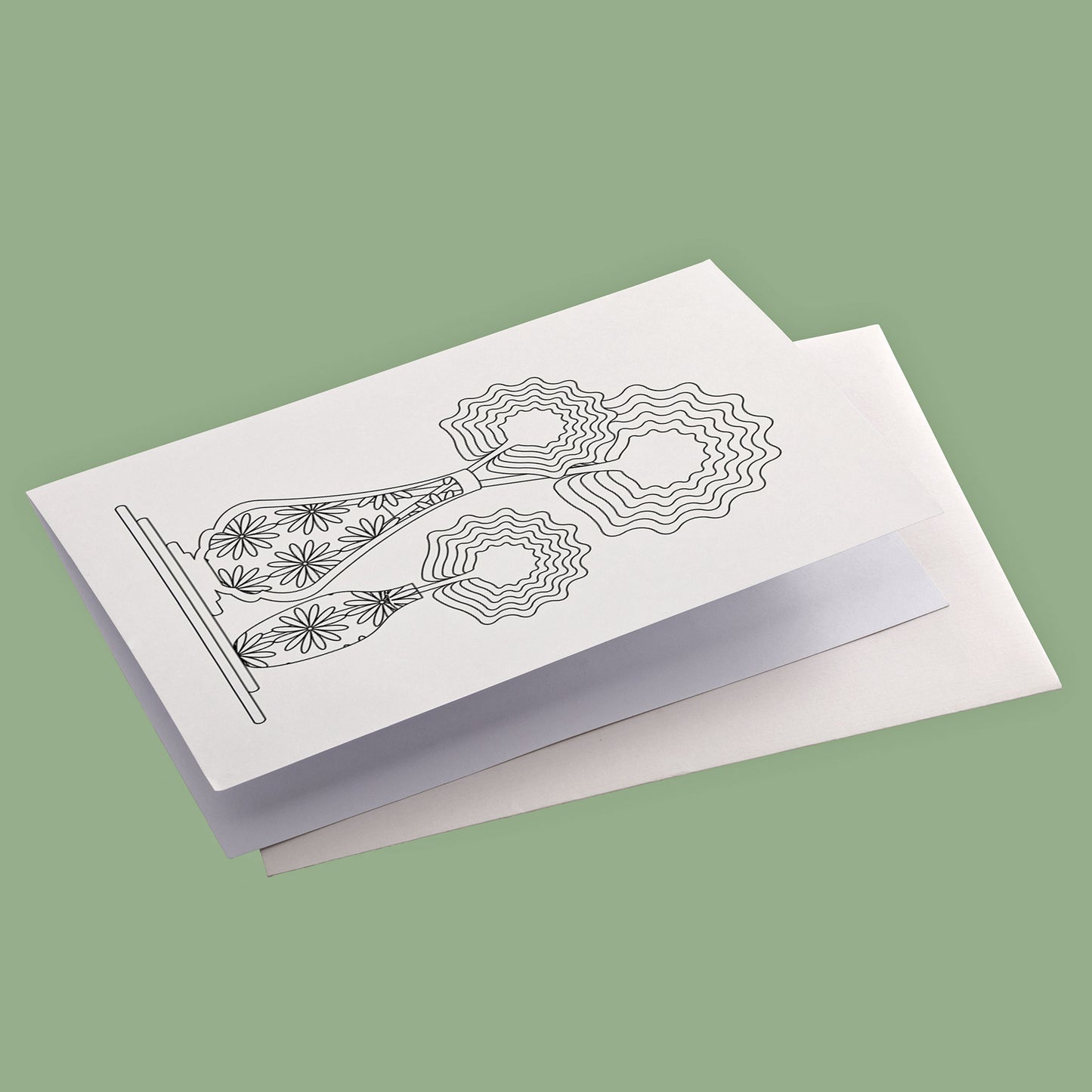 Productafbeelding van een kaartontwerp waarbij in de illustratie de bloemen in een vaasje staan, met een envelop gepresenteerd