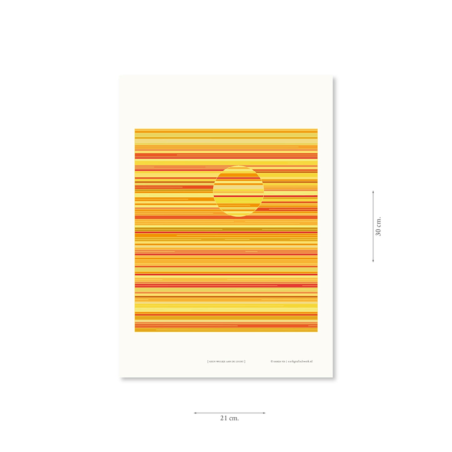 Productafbeelding, poster "geen wolkje aan de lucht", met aanduiding van het formaat erop weergegeven 21 x 30 cm