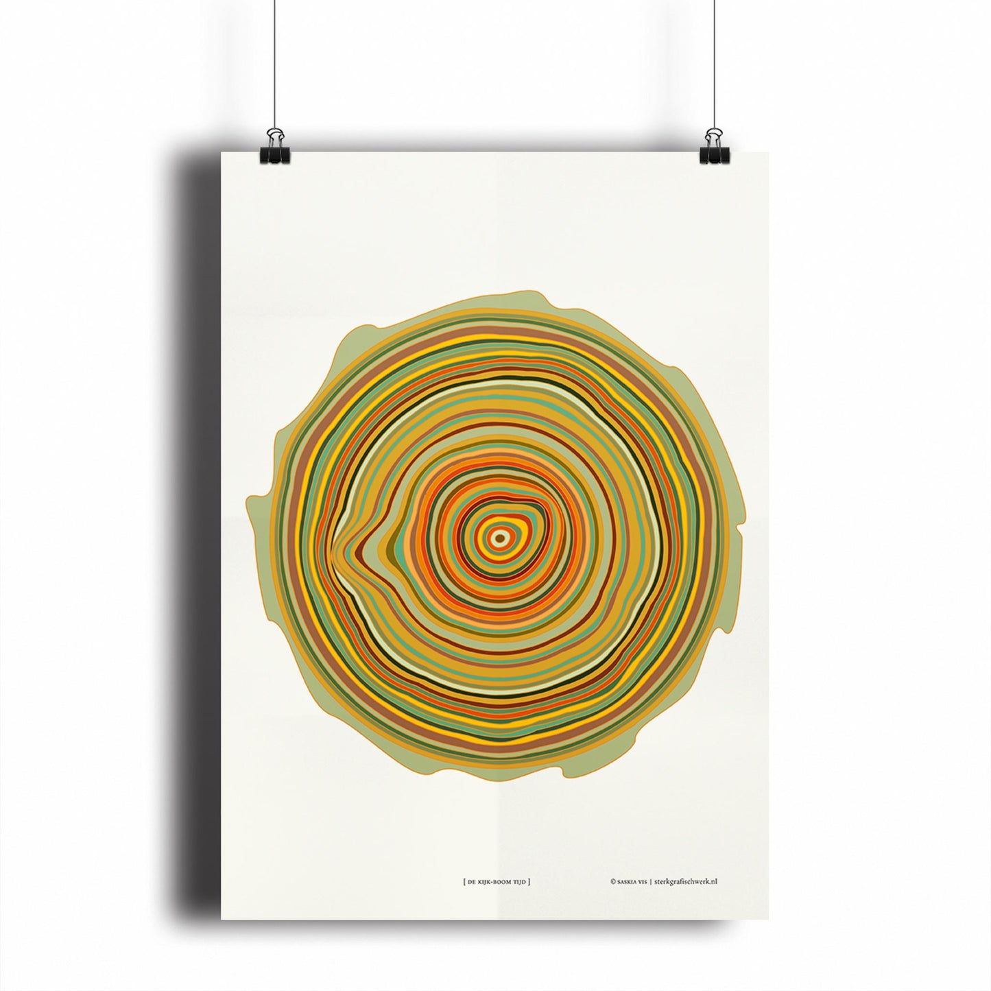 Productafbeelding poster "de kijk-boom tijd" hangend aan een witte wand, een overzicht foto